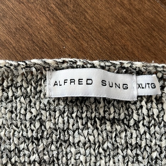Alfred Sung knit top - Picture 4 of 4